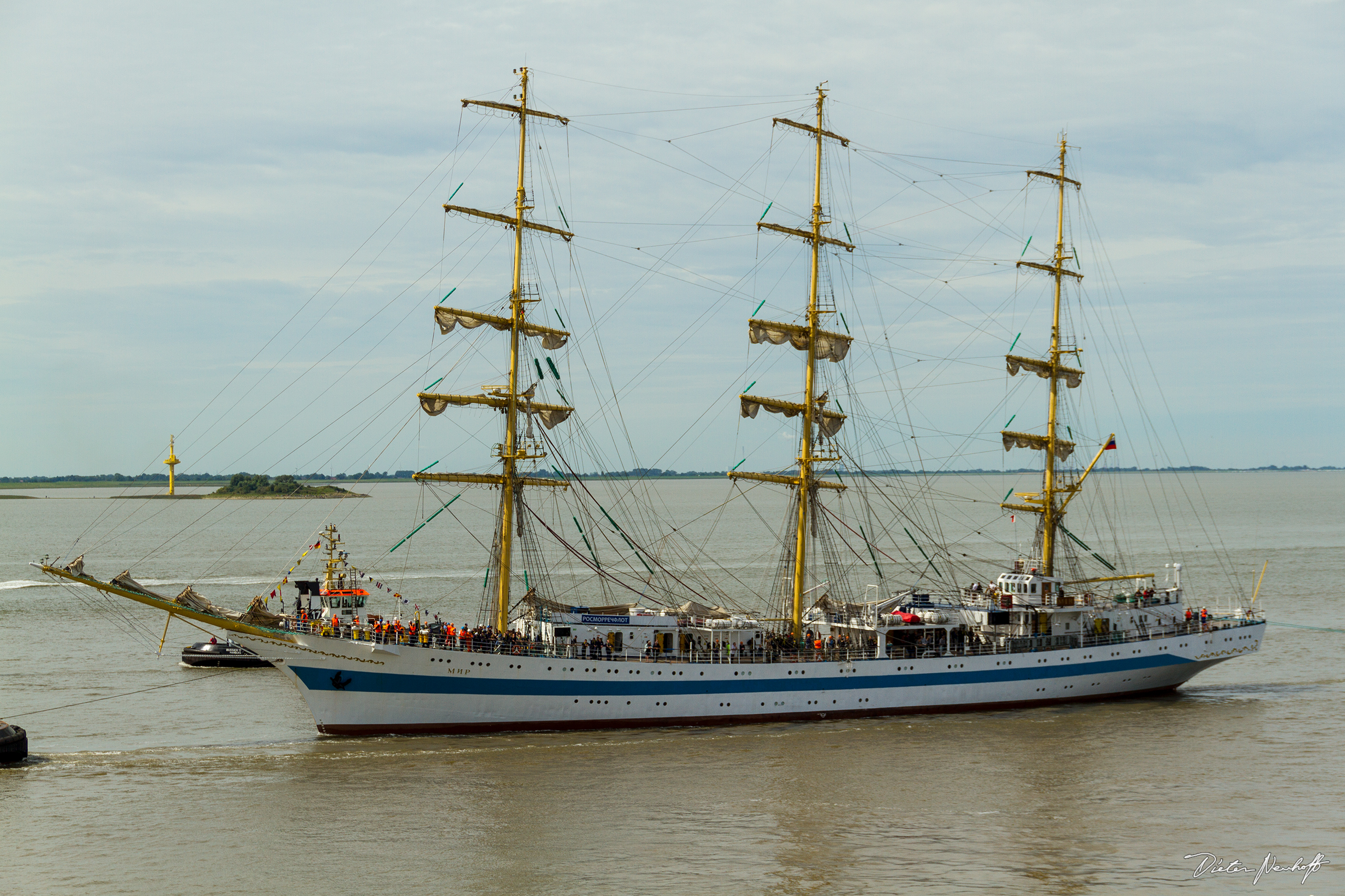 Sail 2015 - "Mir"