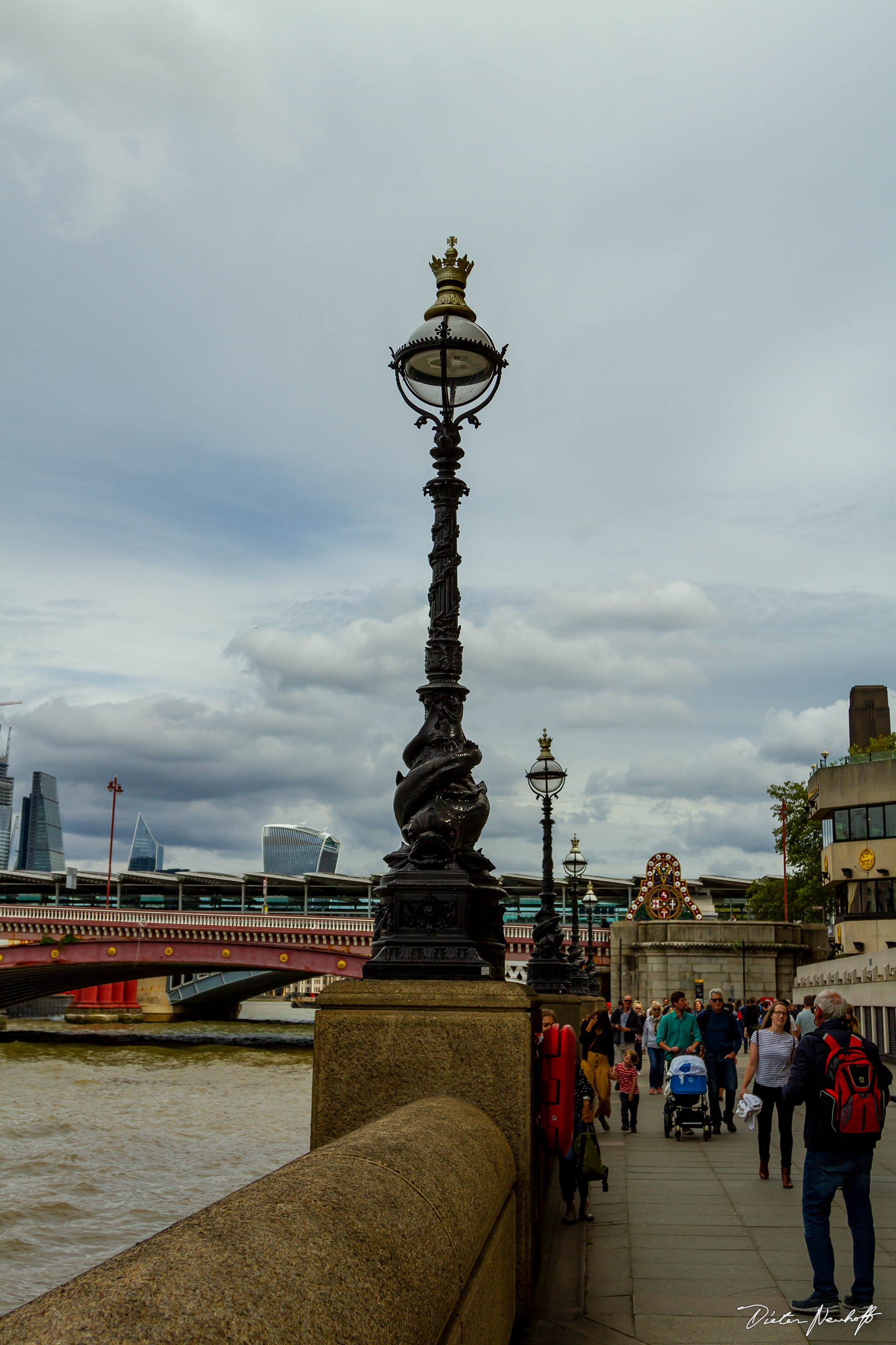 London - Lamppost