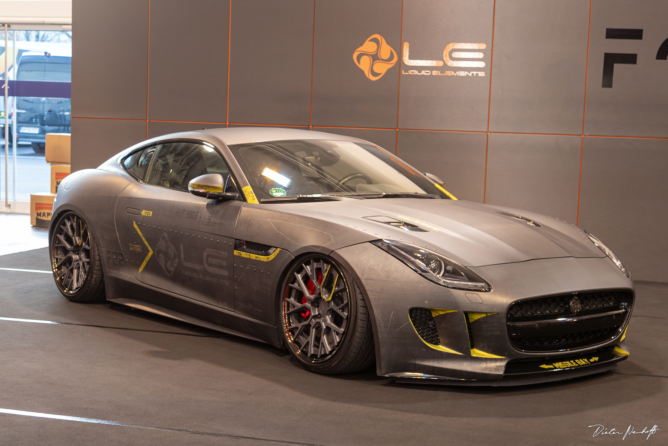 Essen Motor Show 2018 - Jaguar F-Type Coupe