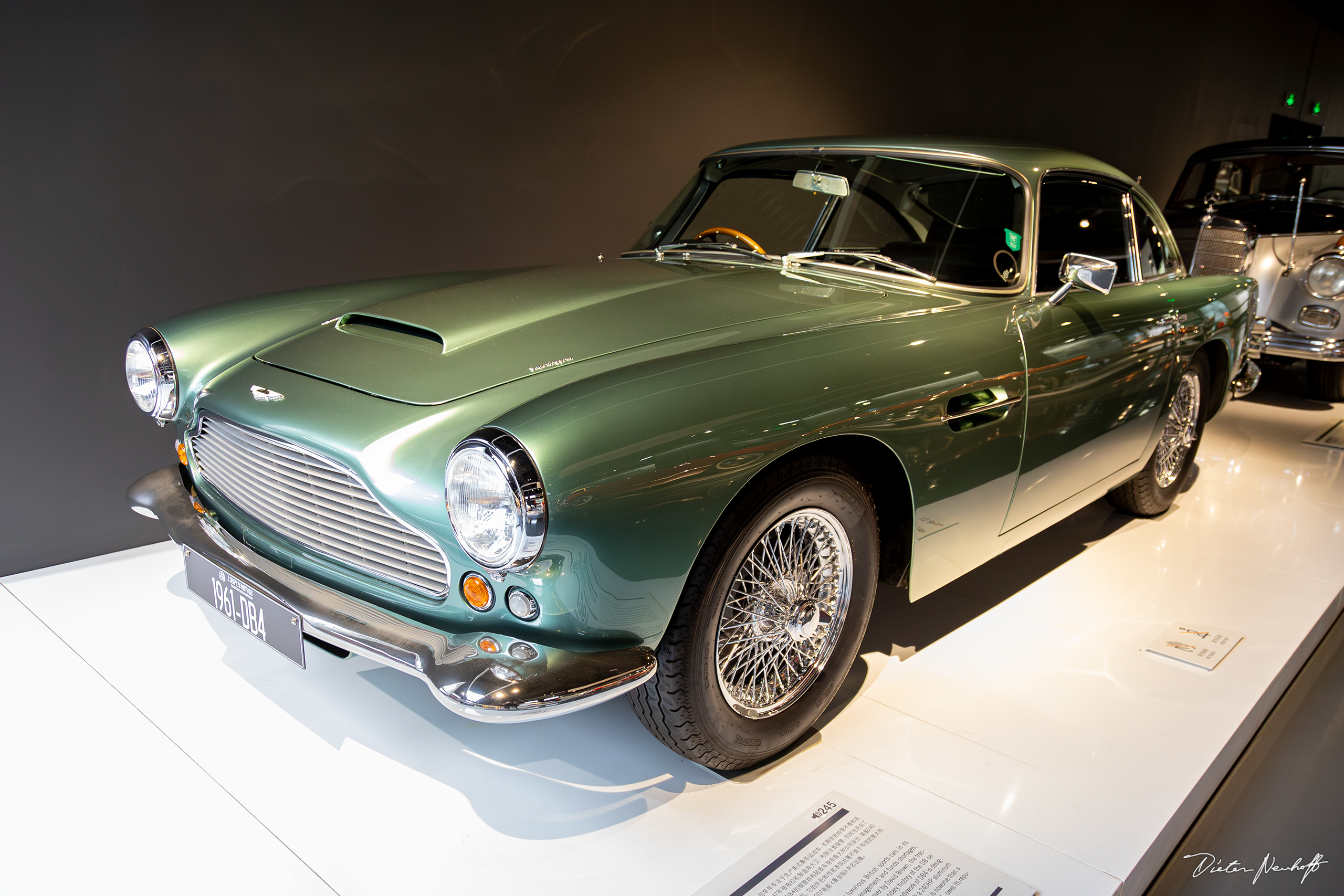 Automuseum Shanghai - Aston Martin DB4 (1961)