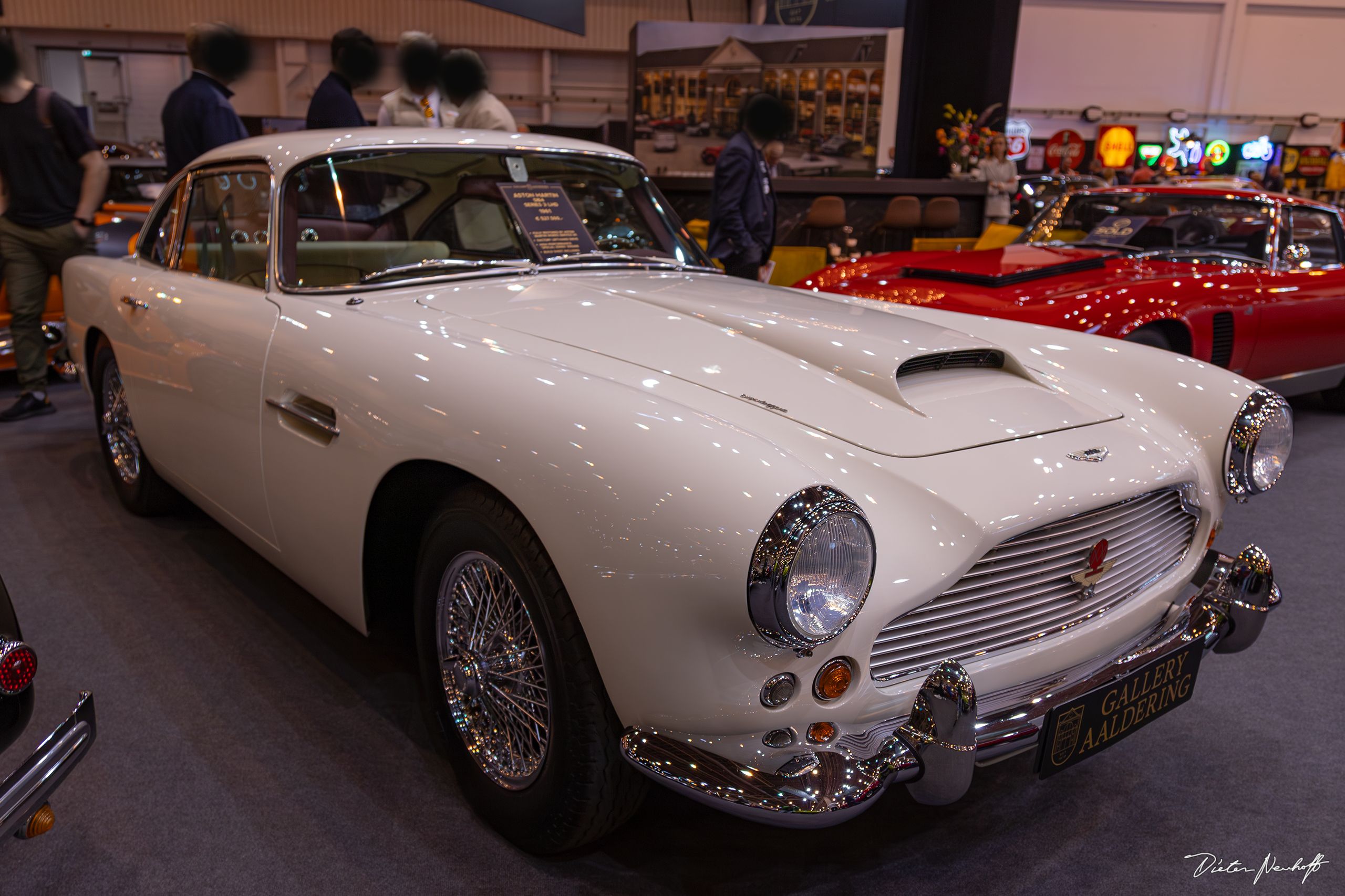 Techno Classica 2024 - Aston Martin DB4 Series 3 LHD (1961)